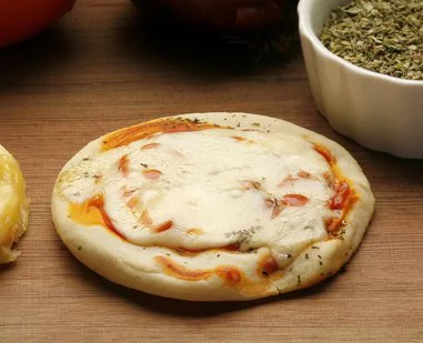 ⁠Pizzeta Individual